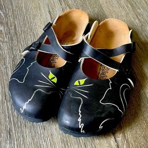 BIRKENSTOCK Dorian Black Cat Clogs